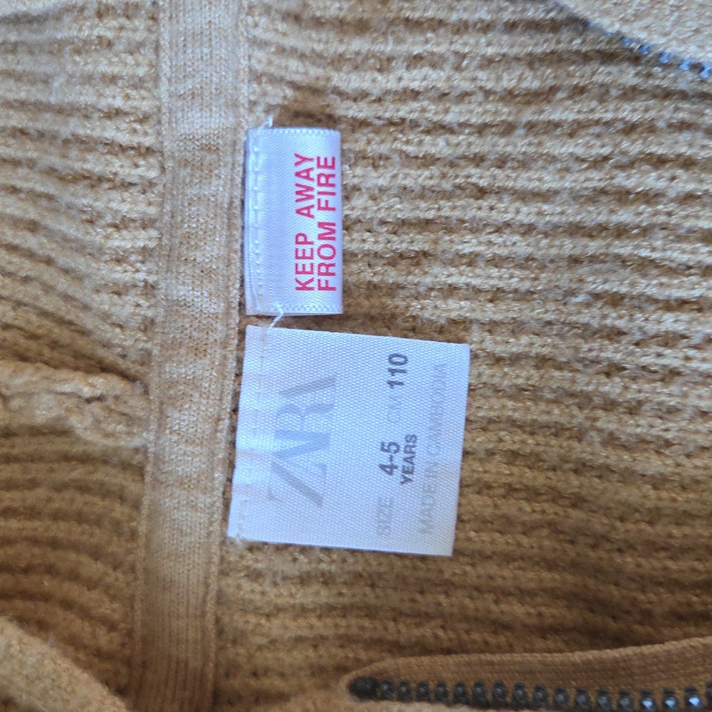 Zara Knit Hoodie Sweater - Picture 3 of 3
